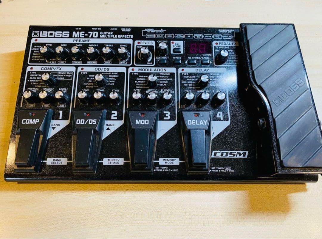 BOSS ME-70 ギター マルチエフェクター 取説付き　DCケーブル付属
