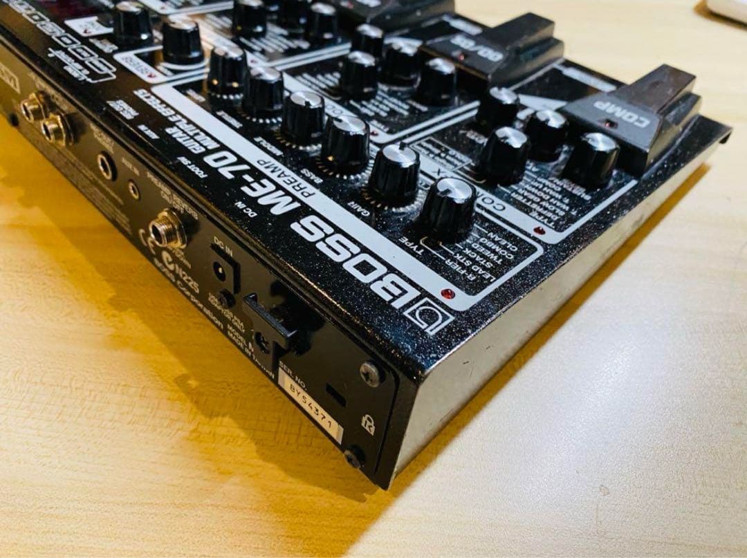 BOSS ME-70 ギター マルチエフェクター 取説付き　DCケーブル付属
