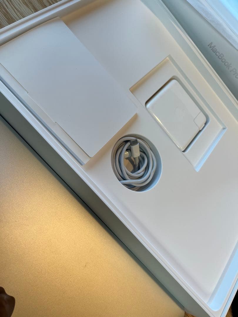 Apple MacBook Pro 15インチ　251GB 本体