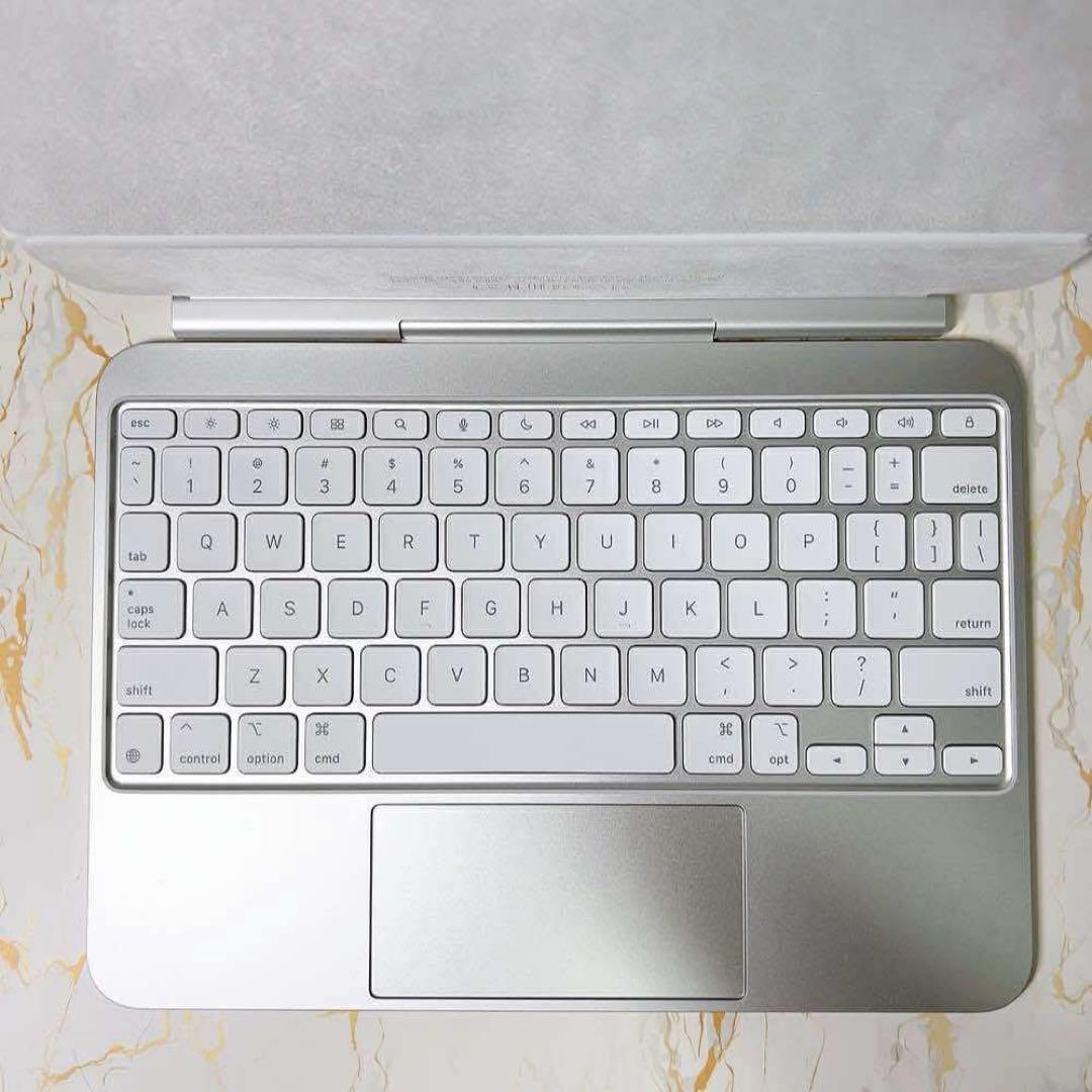 超美品Magic Keyboards iPad Pro 11インチM4/M5