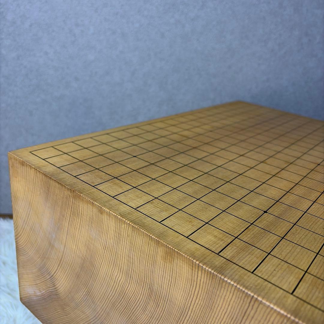 囲碁盤 本榧 天地柾目 ヘソ・脚付き 特大5.8寸