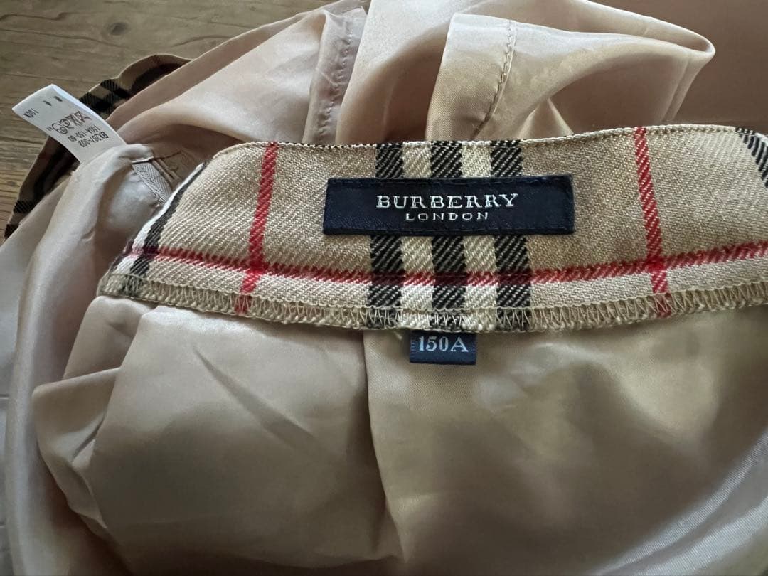 BURBERRY バーバリー チェック柄プリーツスカート サイズ150