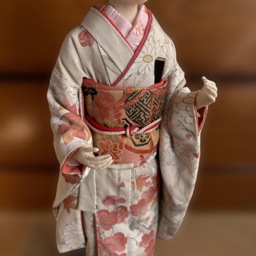 日本人形 着物 白・ピンク・赤