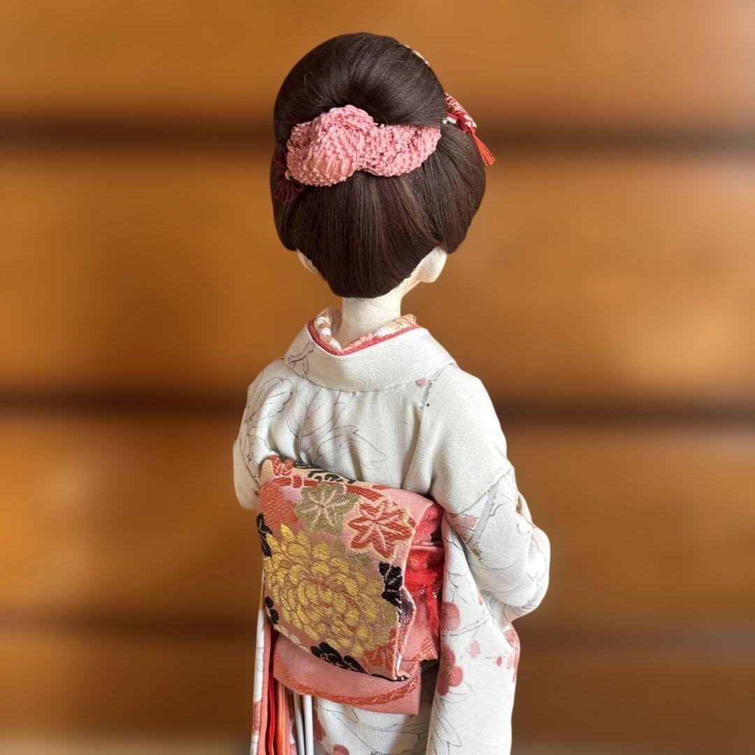 日本人形 着物 白・ピンク・赤