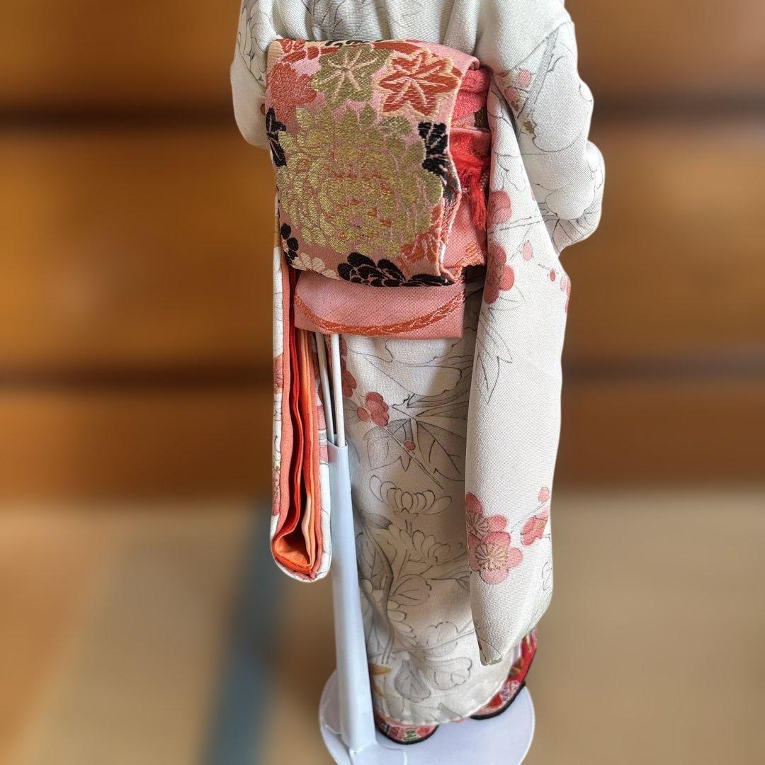 日本人形 着物 白・ピンク・赤