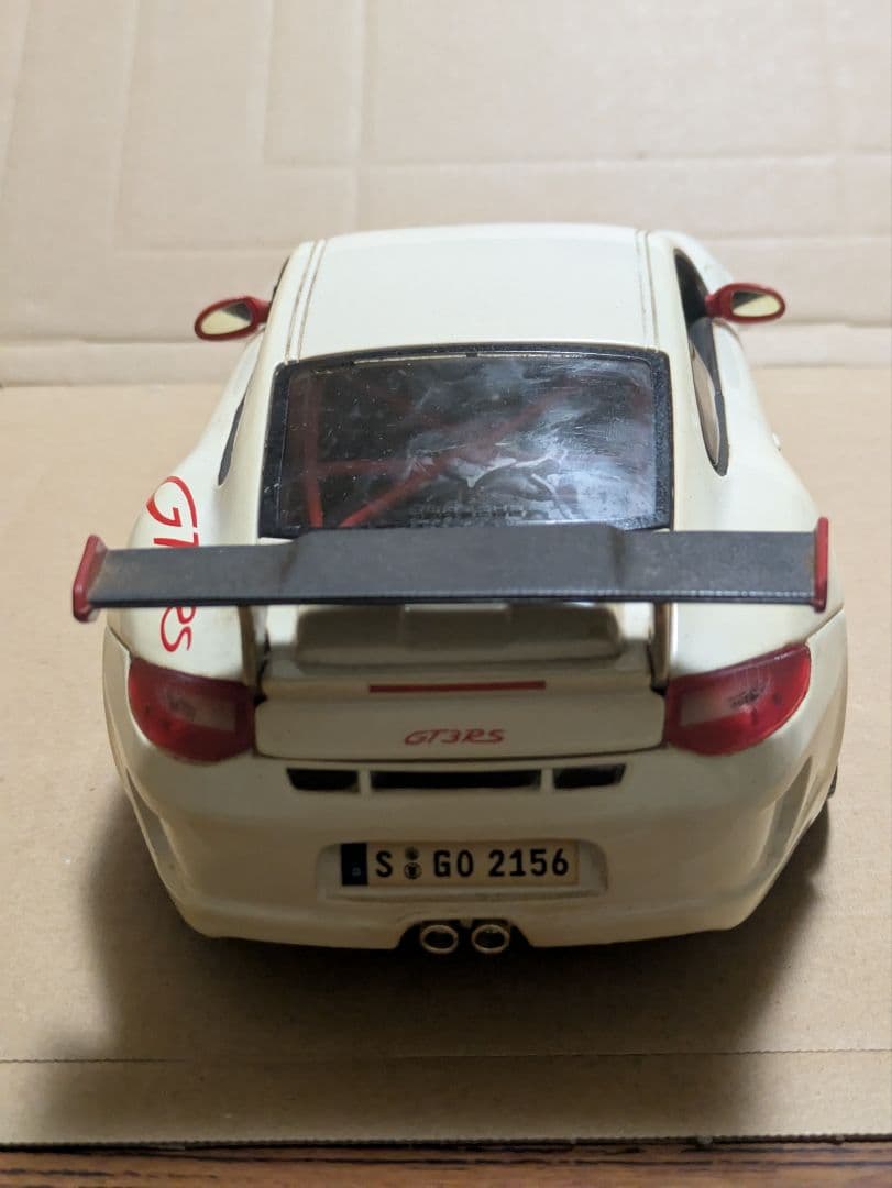 ミニカー Bburago Porsche 911 GT3 RS 1/18