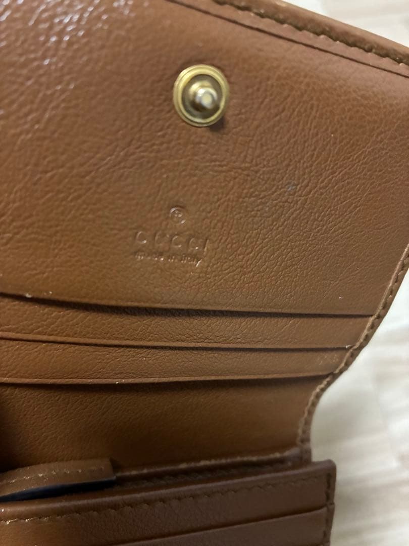 グッチ　マーモント　スモールウォレット　コンパクト財布　GUCCI