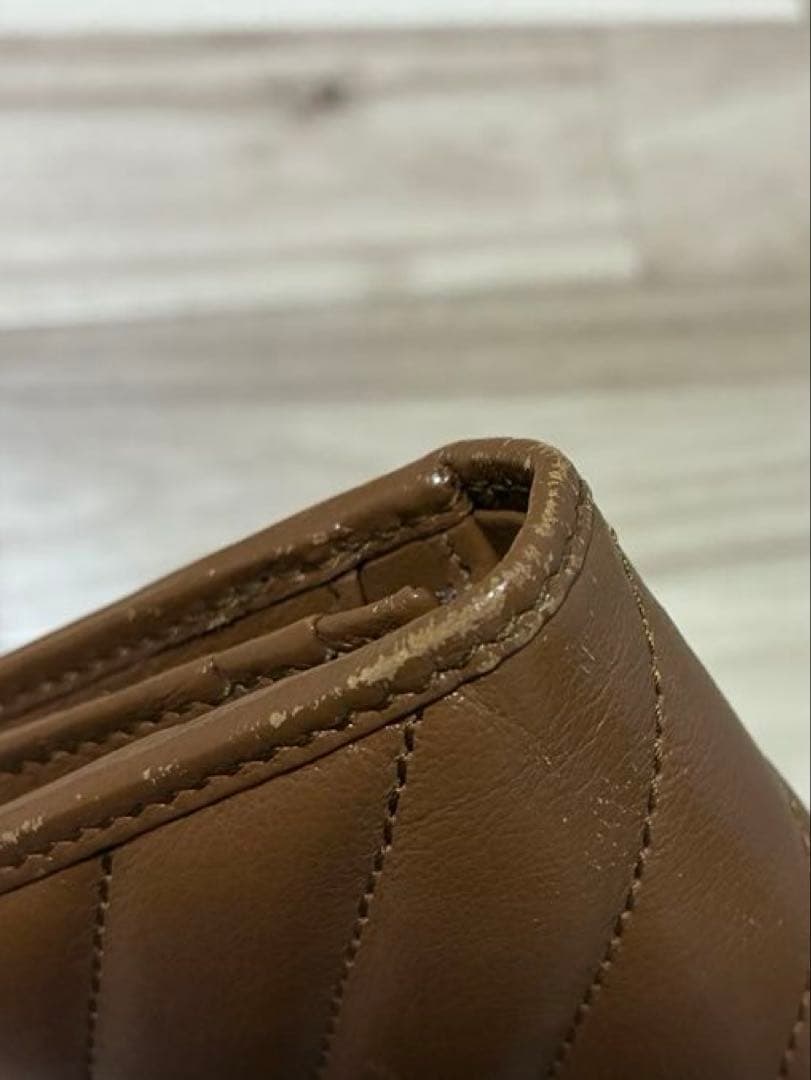 グッチ　マーモント　スモールウォレット　コンパクト財布　GUCCI