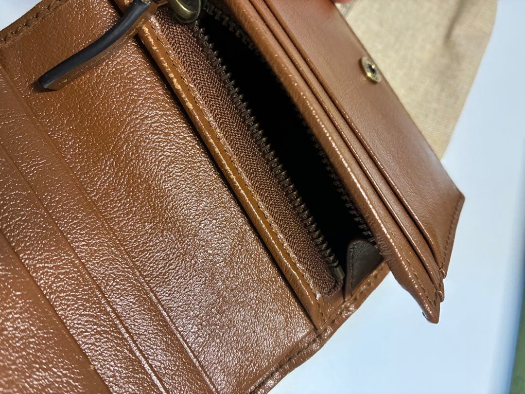 グッチ　マーモント　スモールウォレット　コンパクト財布　GUCCI