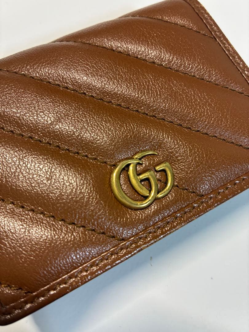 グッチ　マーモント　スモールウォレット　コンパクト財布　GUCCI