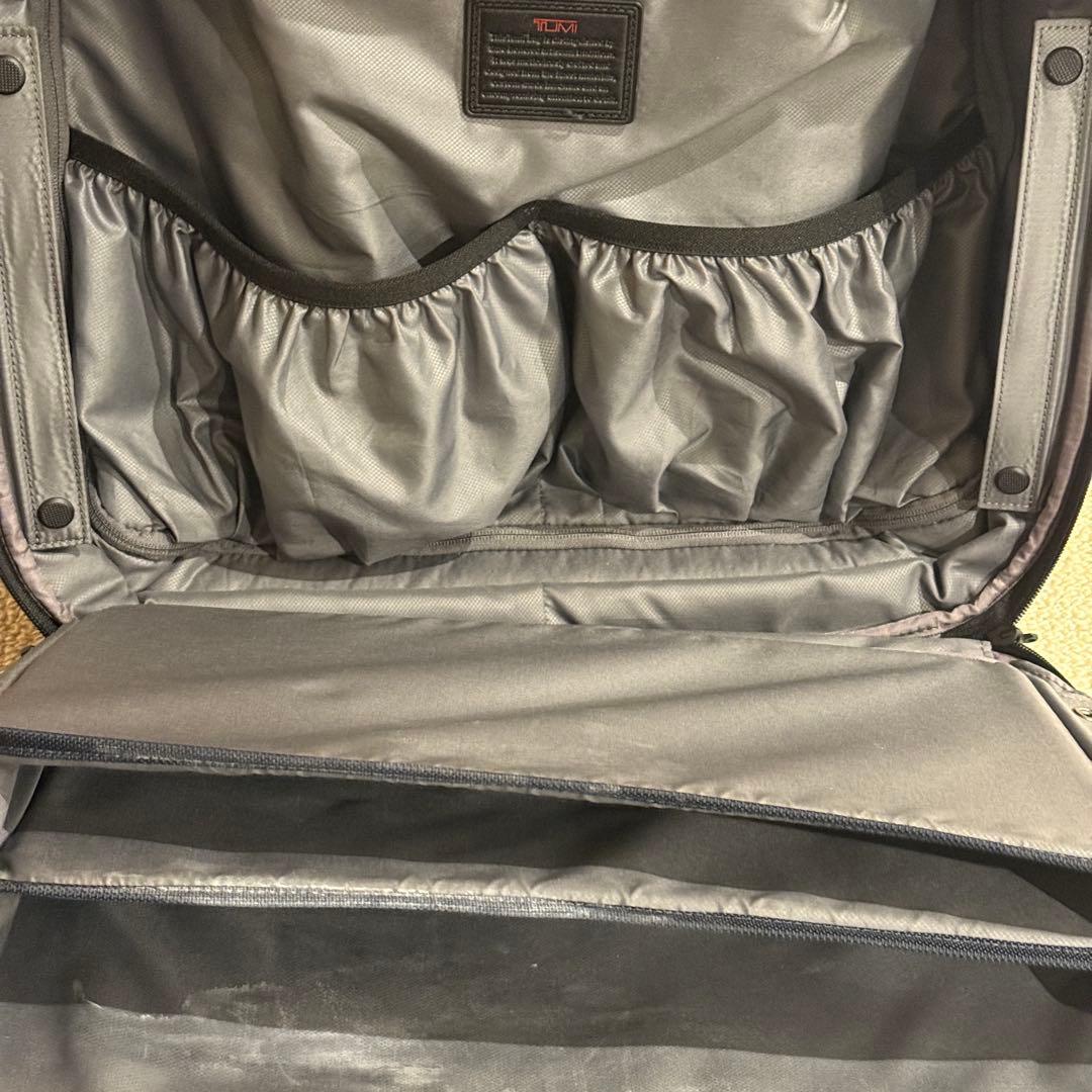 トゥミ　TUMI 4輪　スーツケース　機内持ち込み可