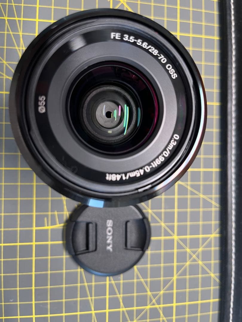 Sony SEL2870 28-70mm F3.5-5.6 ズームレンズ