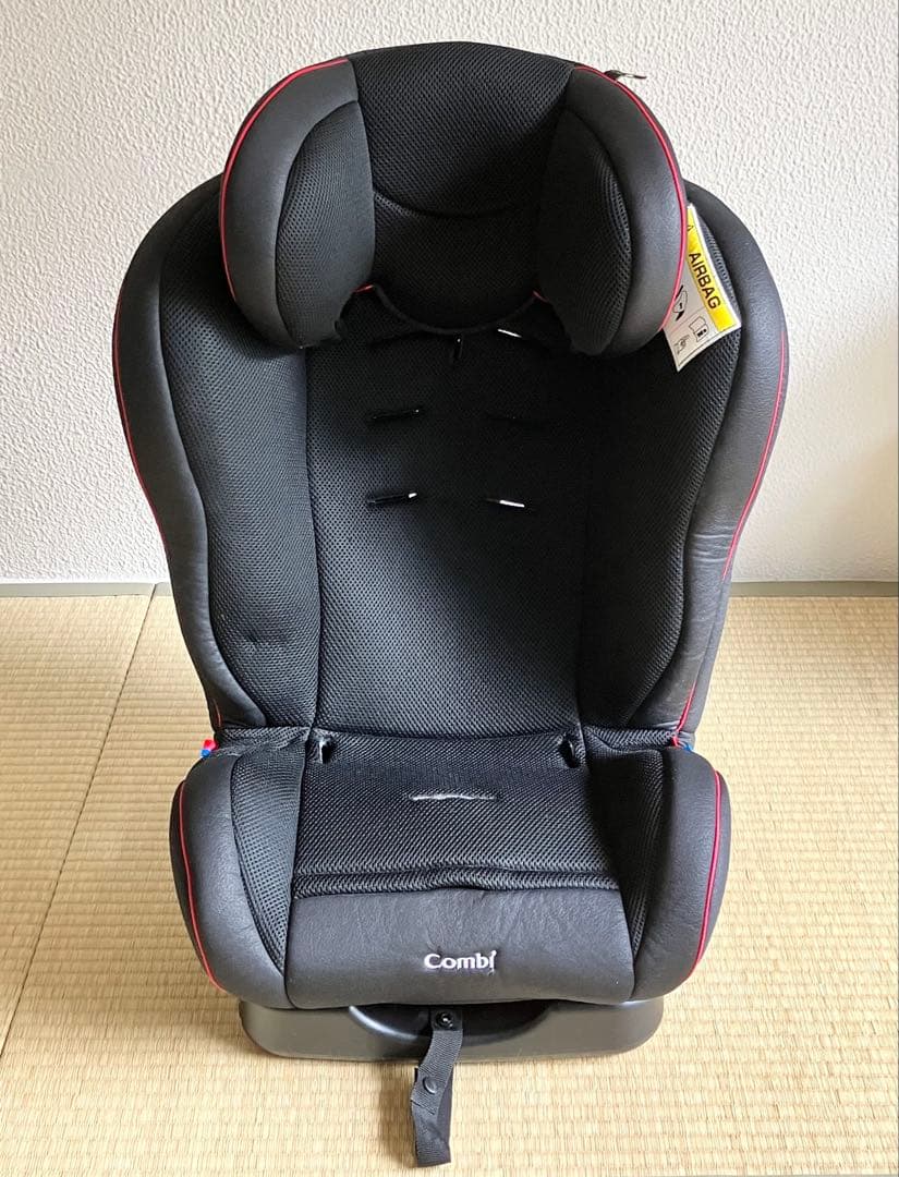 ⭐️美品・送料込・取説有⭐️コンビ チャイルドシート ウィゴーロングムーバーシリーズ