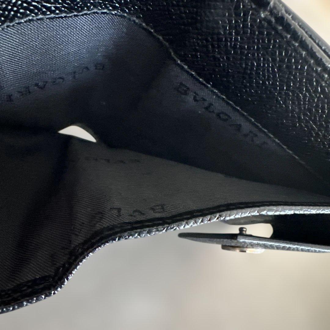 BVLGARI ブラック 二つ折り財布