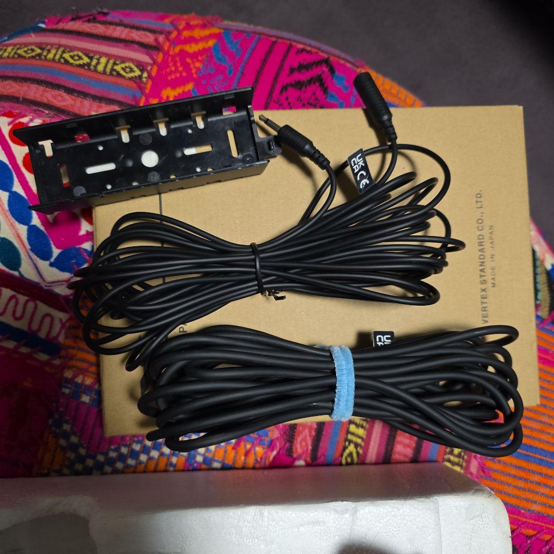 FT-8800 デュアルバンド トランシーバー セパレートケーブルキット付き