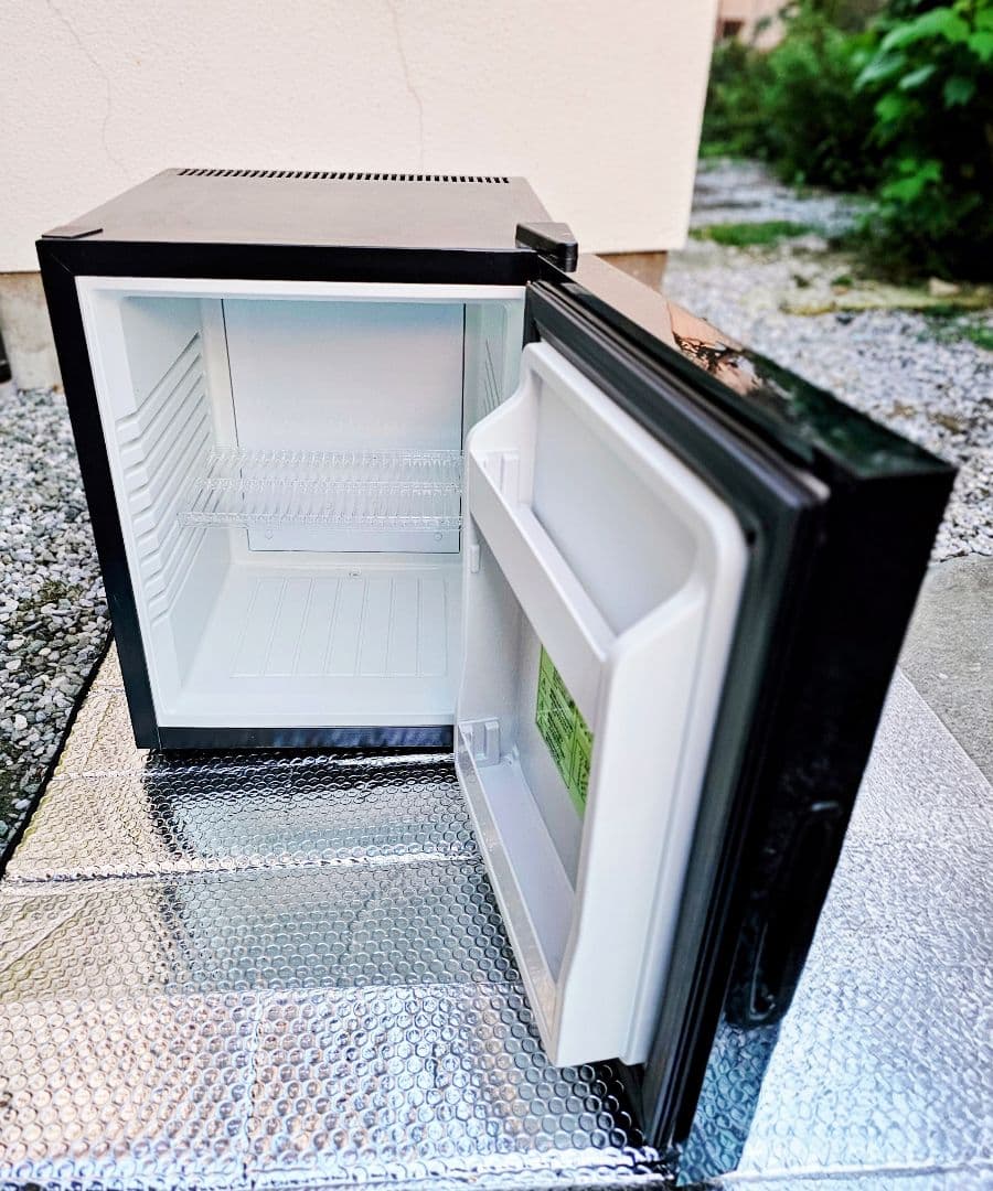 【美品】A-Stage　1ドアミラーガラス冷蔵庫　32L