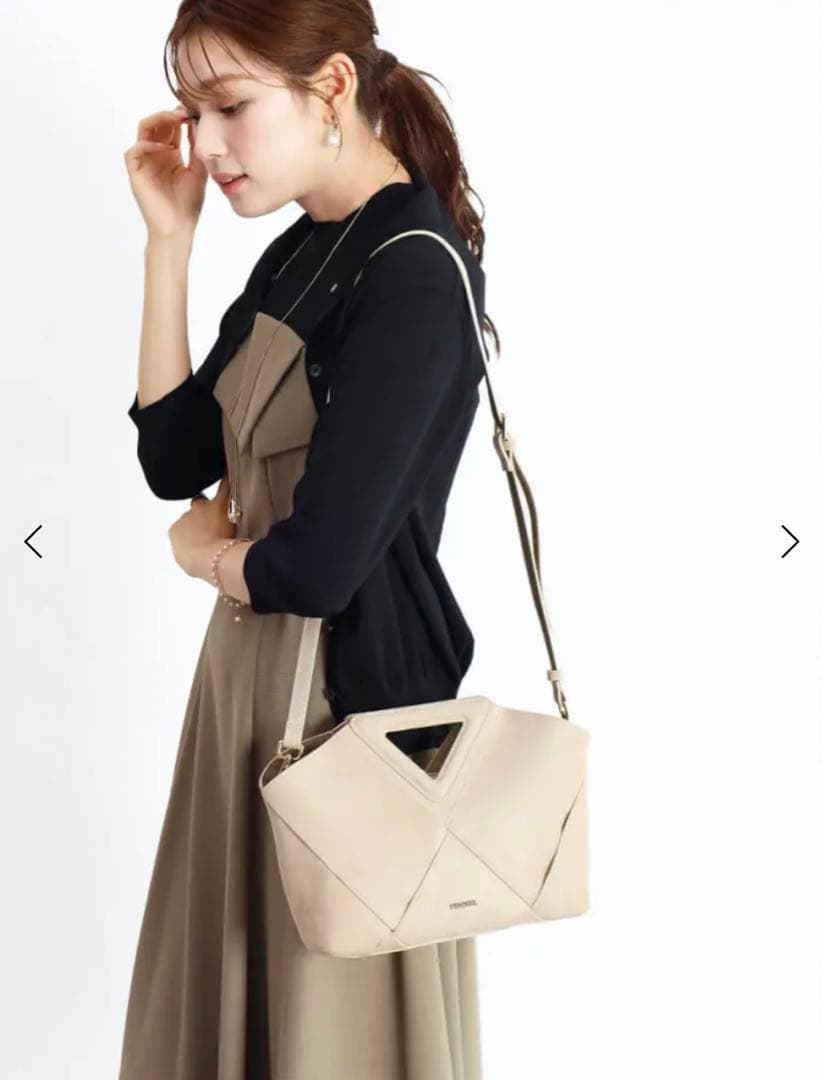 FENNEL スエードトライアングルハンドルバッグ