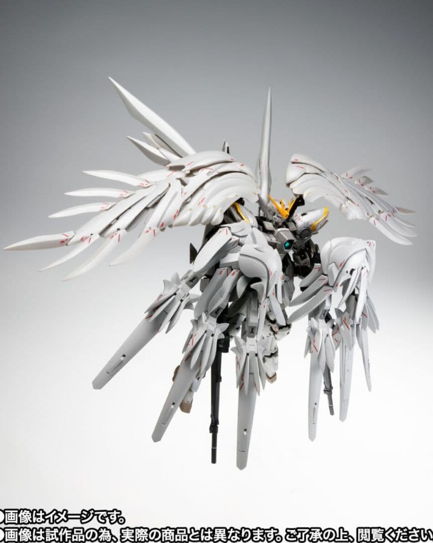 LCOMPOSITE　ウイングガンダムスノーホワイトプレリュード未開封品