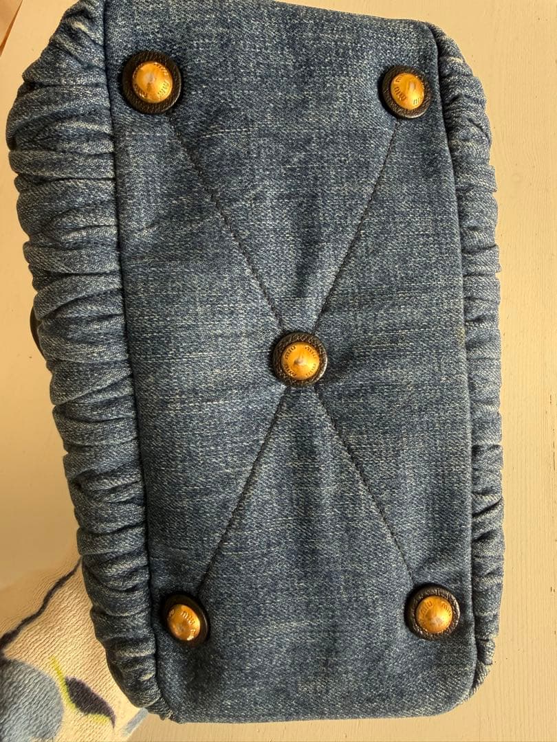 miu miu デニムショルダーバッグ