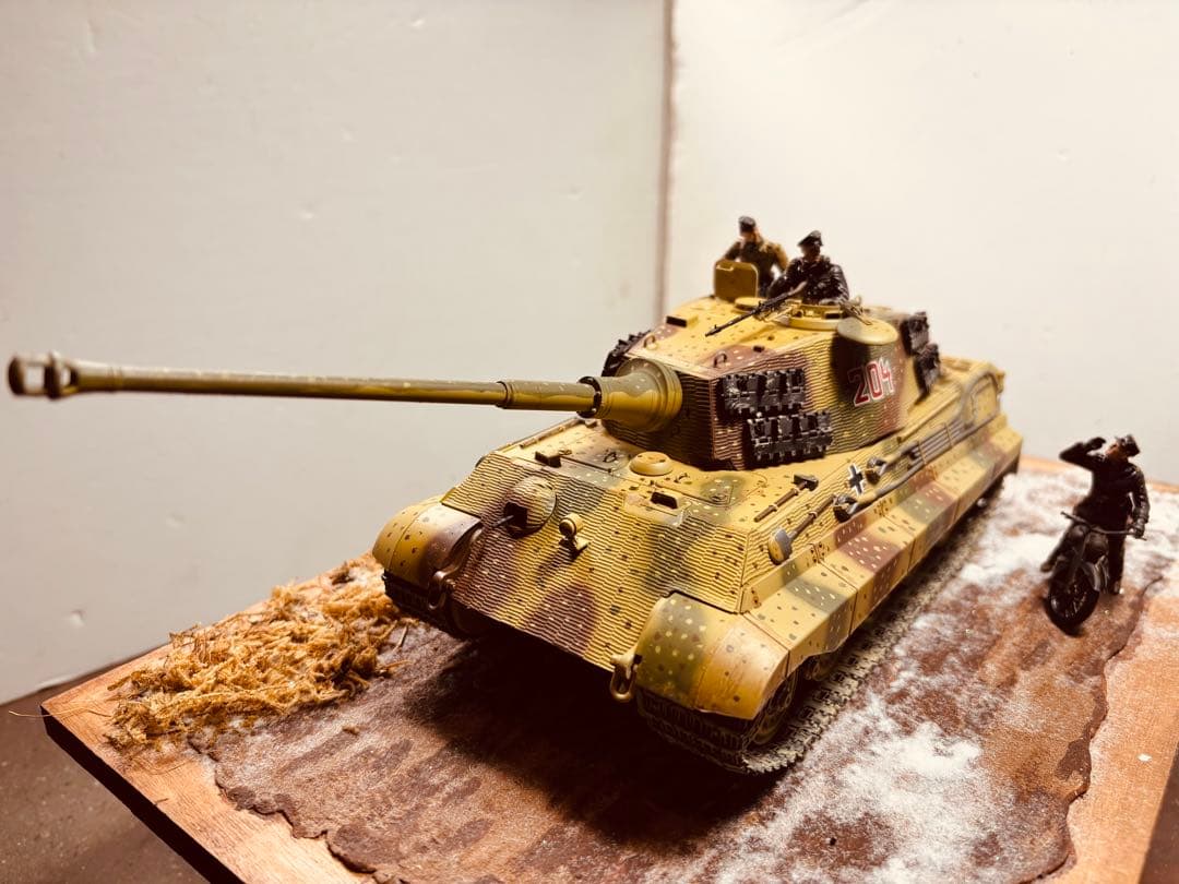 タミヤ1／35 ドイツ軍　キングタイガー