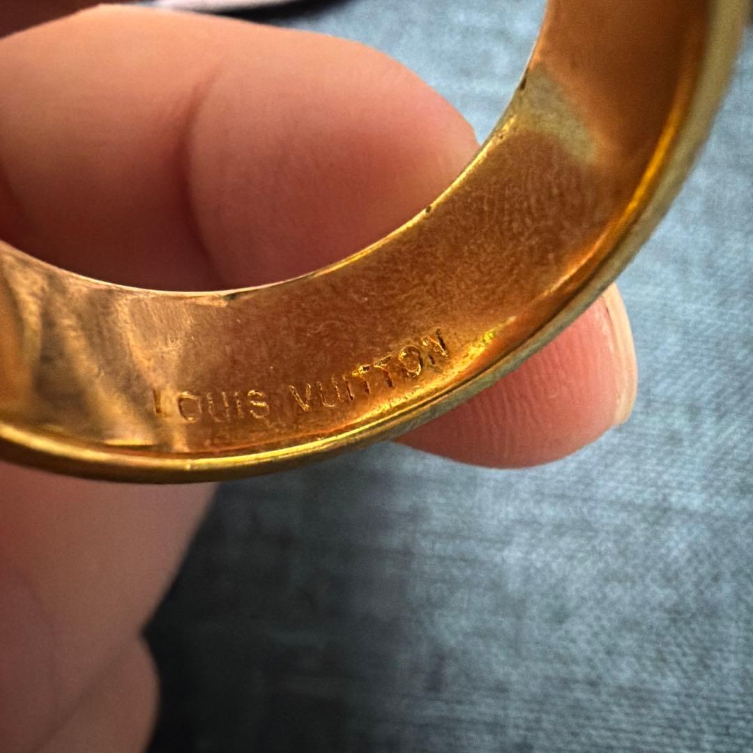 s*u様 ルイヴィトン ピアス