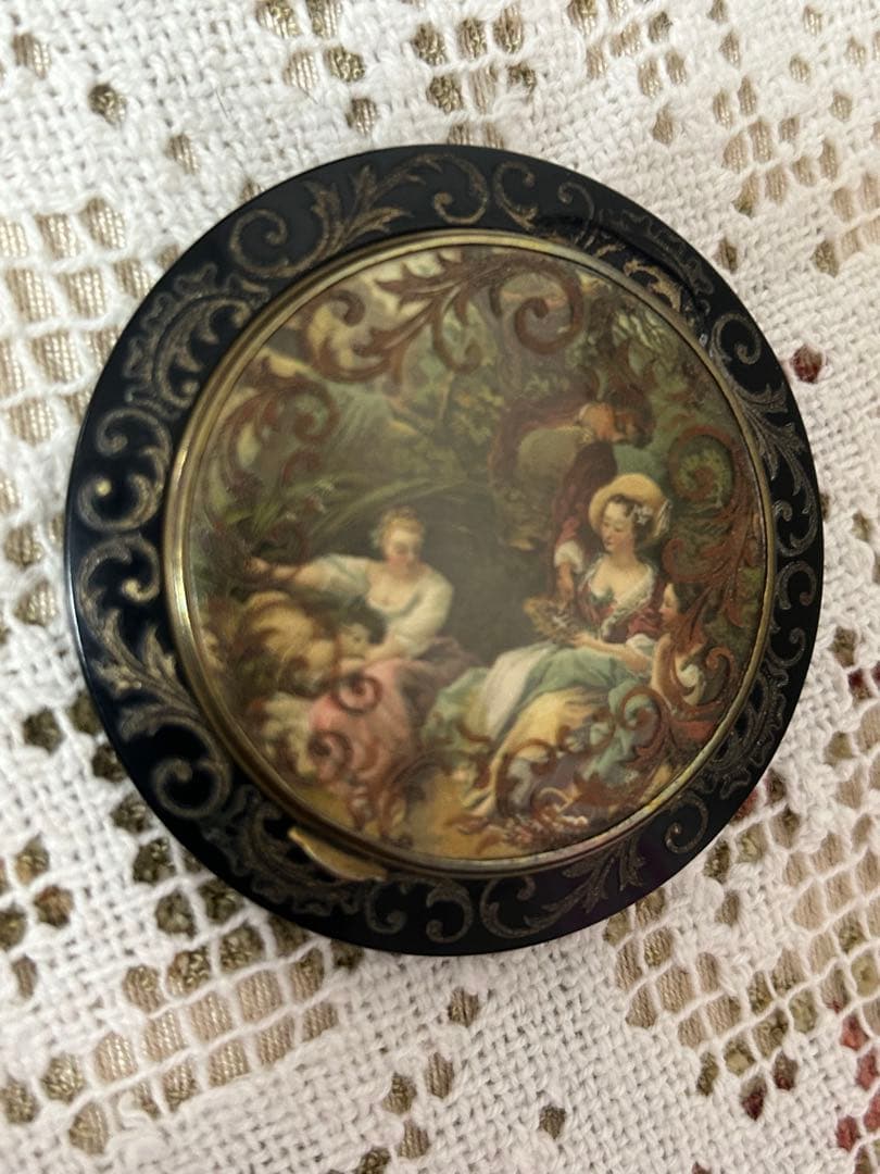 フランスアンティークコンパクト