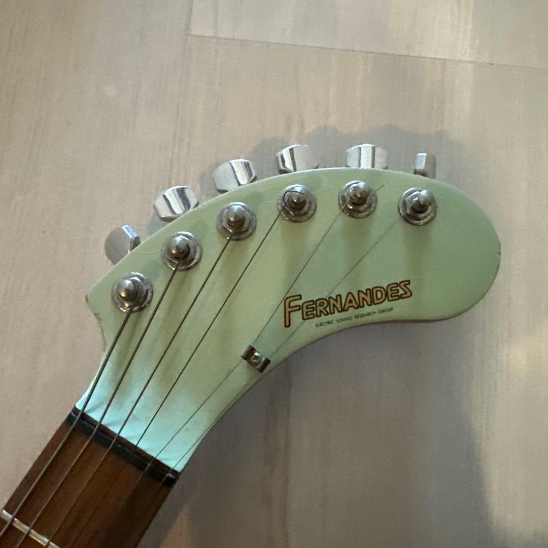 ZO-３FERNANDES エレキギター アンプ内蔵 フェルナンデス 布袋寅泰