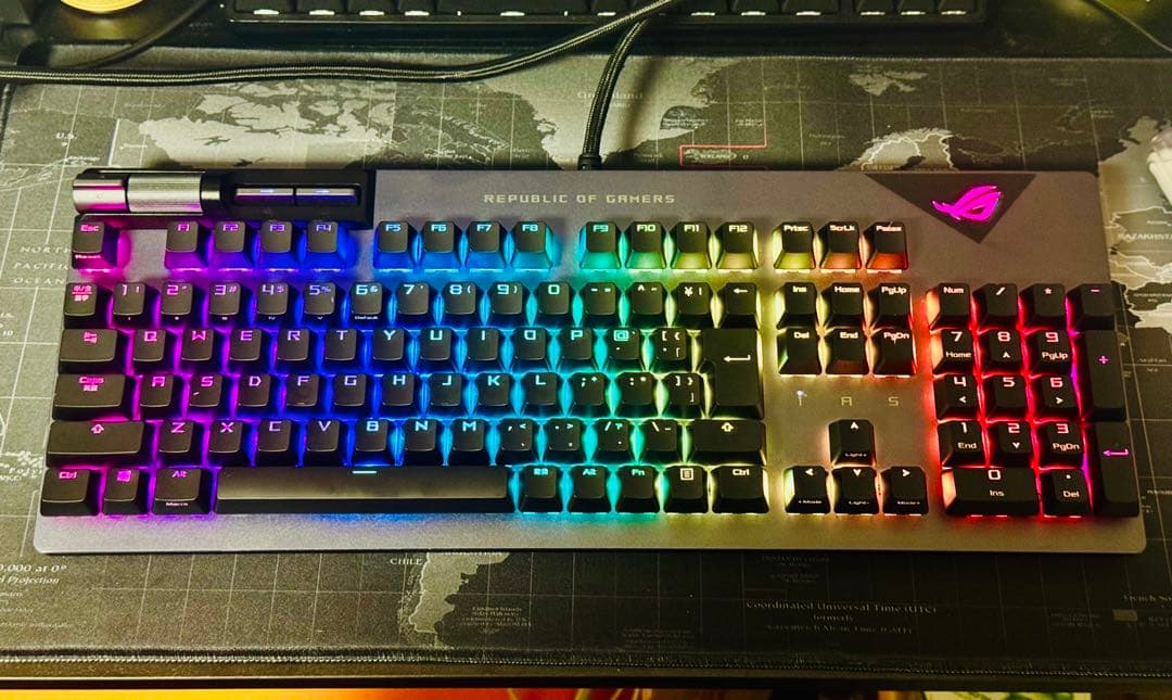 ROG Strix Flare II メカニカルキーボード