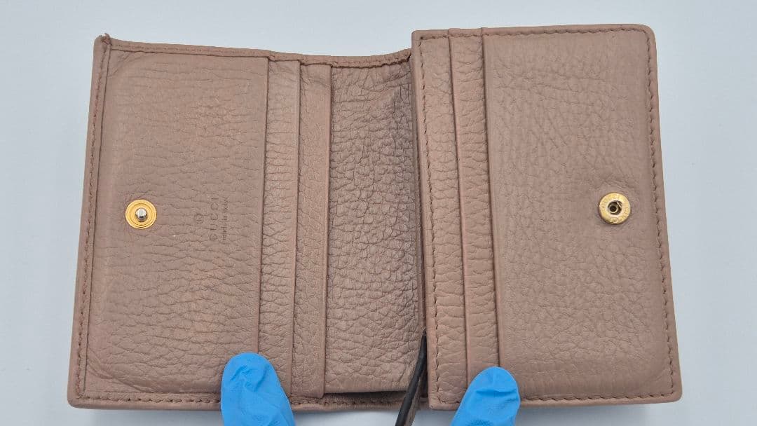 Gucci 二つ折り財布　GG　マーモント