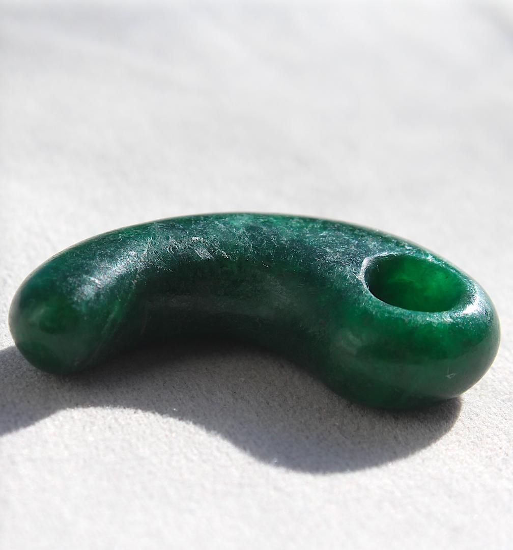 ［濃緑&透明感］古墳期 硬玉翡翠 勾玉 14.4g 出土品 / 糸魚川翡翠