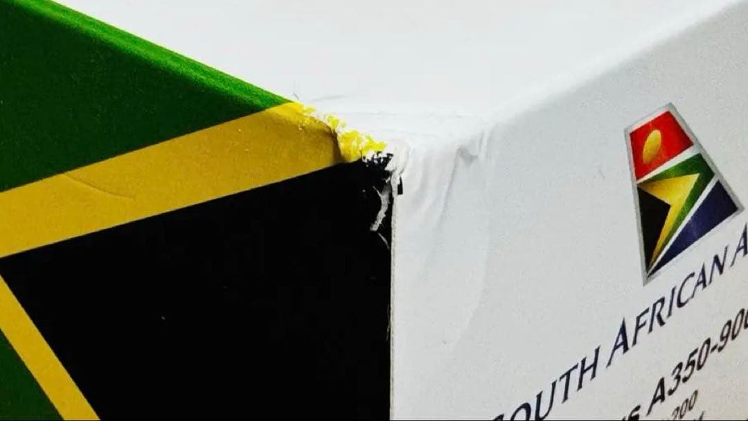 新品未開封South African AirwaysA350-900 1/200