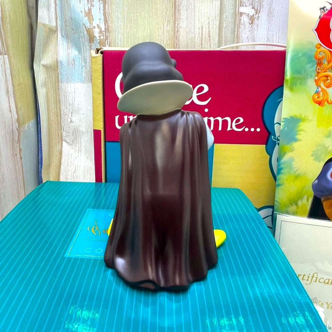 WDCC 白雪姫 七人の小人 コレクターズボックス ピンバッジ しおり付き