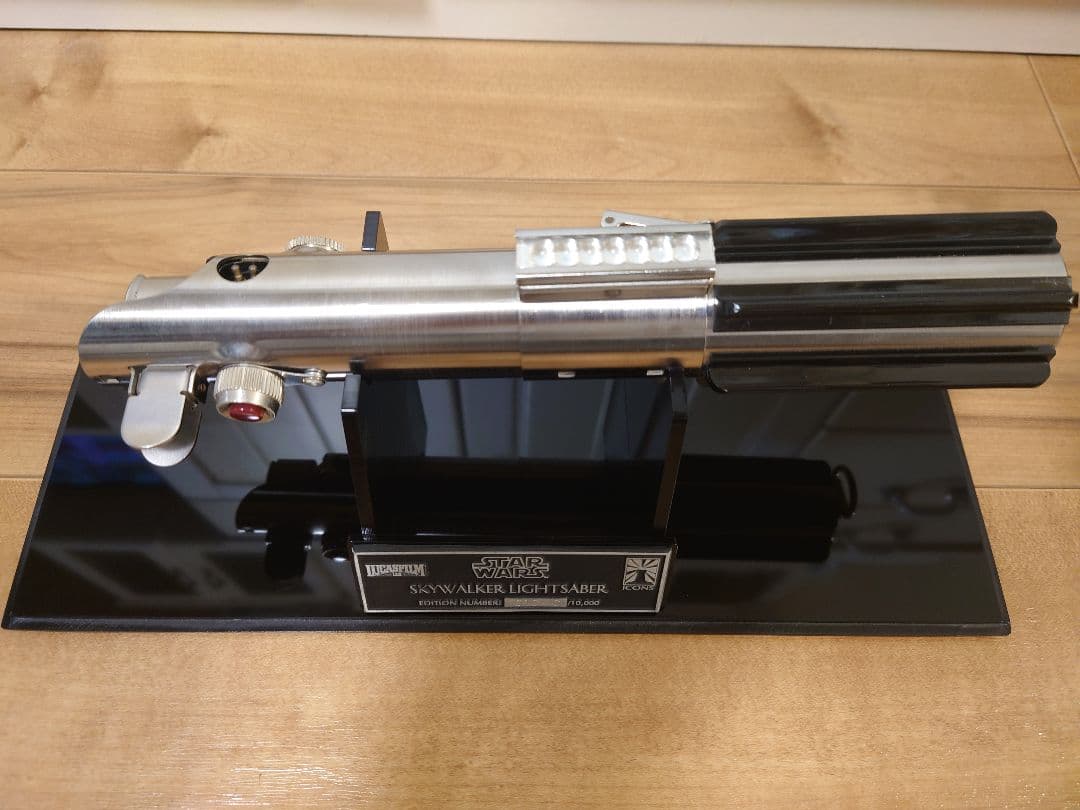 ライトセーバー　レプリカ　スター・ウォーズ　ルーク　icons社 1040/1万