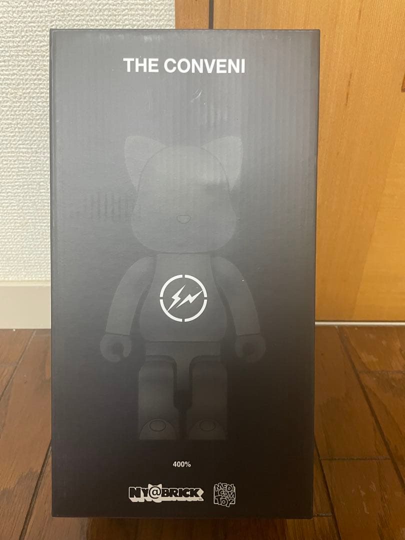 ベアブリック　 x ザコンビニ NY@BRICK 400% フラグメント