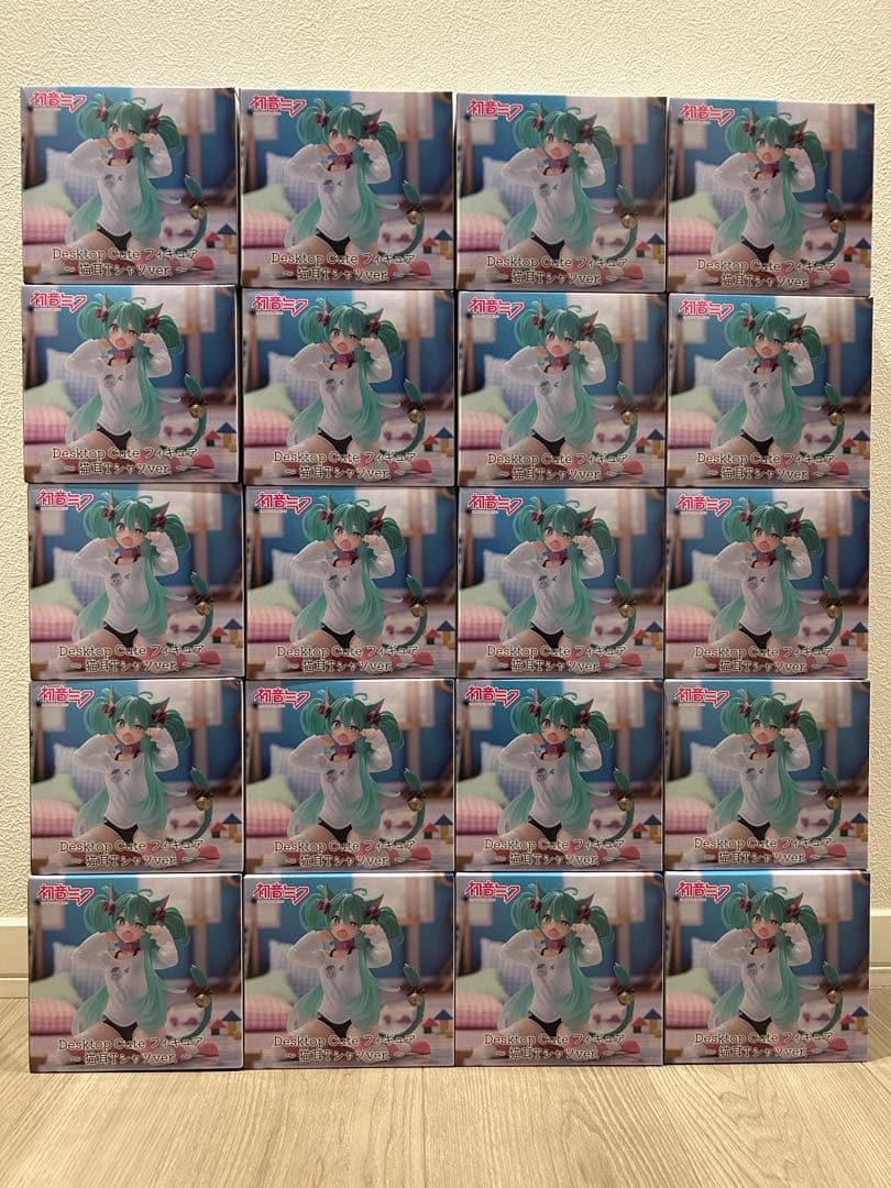 初音ミク DesktopCute フィギュア 猫耳Tシャツ ver 20点セット