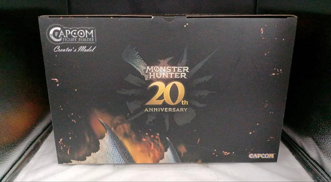 【新品未開封】アルバトリオン　 モンスターハンター 20周年記念 フィギュア