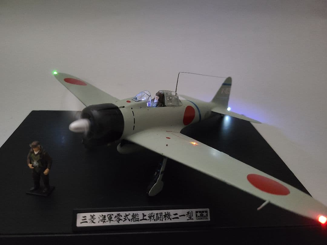 タミヤ1/48 零式艦上戦闘機21型 坂井三郎搭乗機 リアルモーターライズ完成品