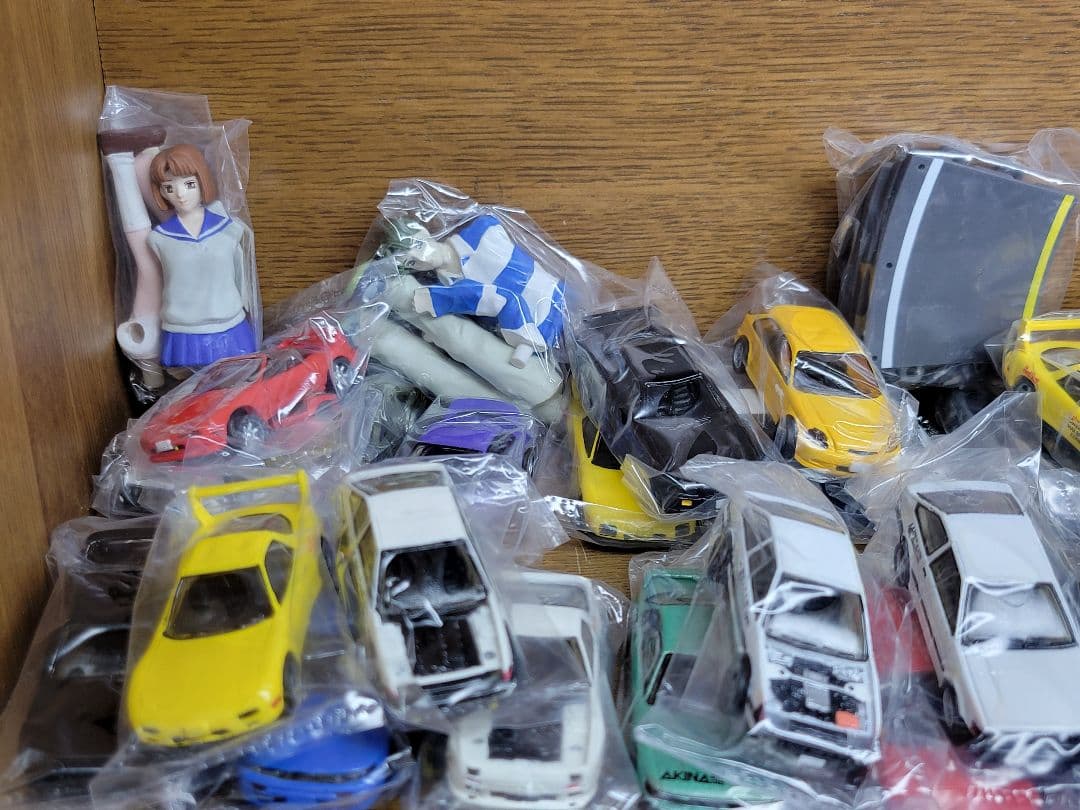 頭文字D リアルモデルコレクション YUjINガチャ 1st〜9th 48種