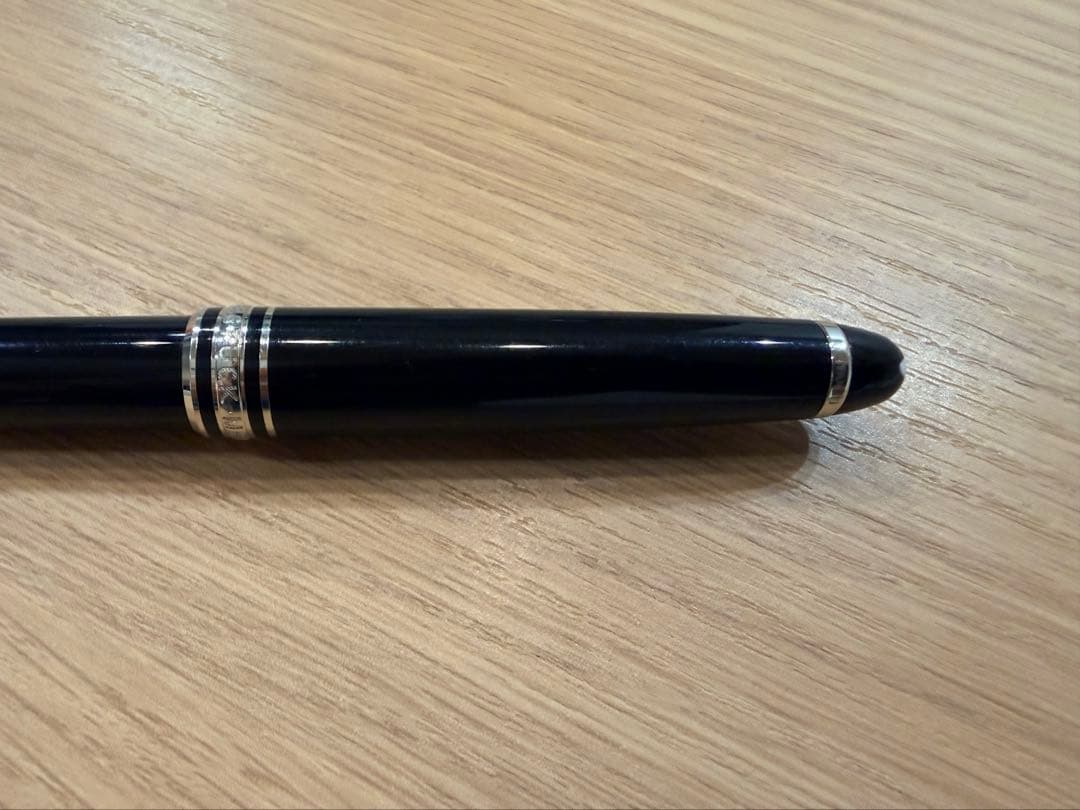 モンブラン マイスターシュテュック ボールペン 黒×シルバー 正規品