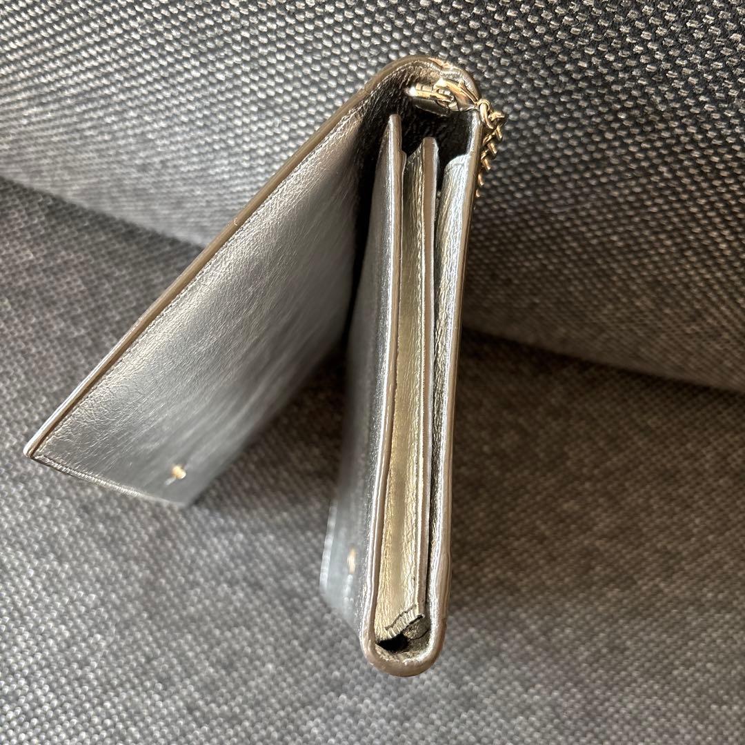 YSL シルバー クラッチバッグ