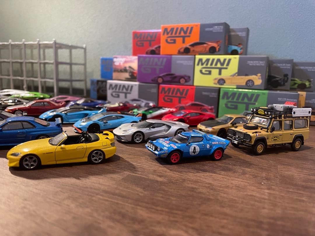 MINIGT 1/64 トイズキャビン立体駐車場付まとめ売り