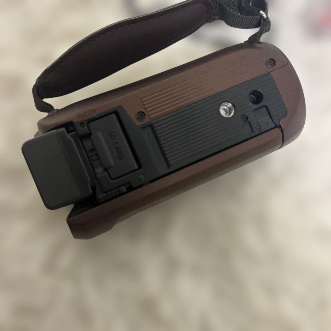 【未使用級】Panasonic HC-W585M ブラウン　付属品完備