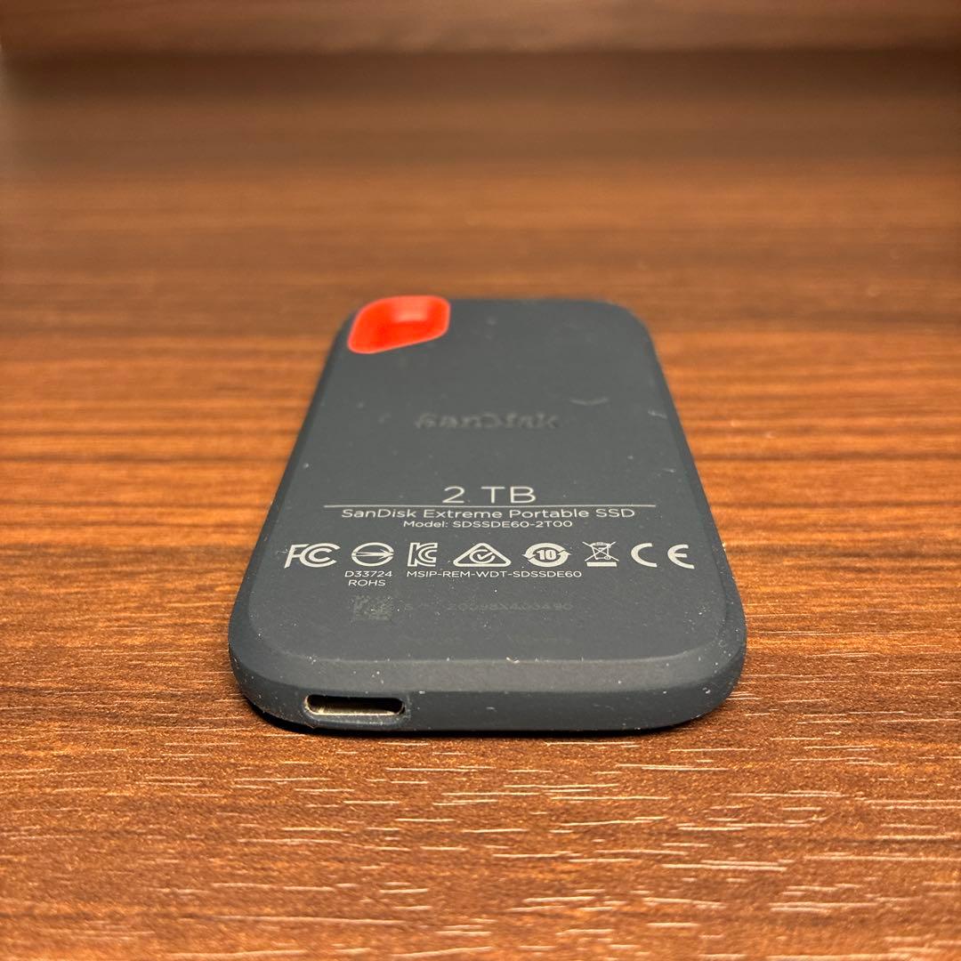 瀬*嫁様 2TB SanDisk Extreme Portable ポータブル