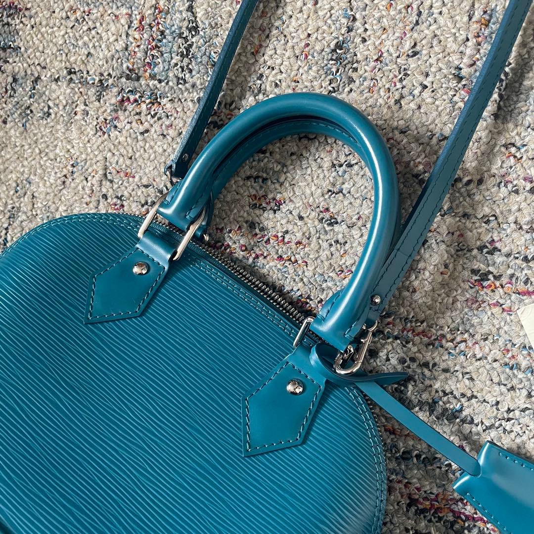 専用！定価315,700円　美品　ルイヴィトン　アルマbb ブルー