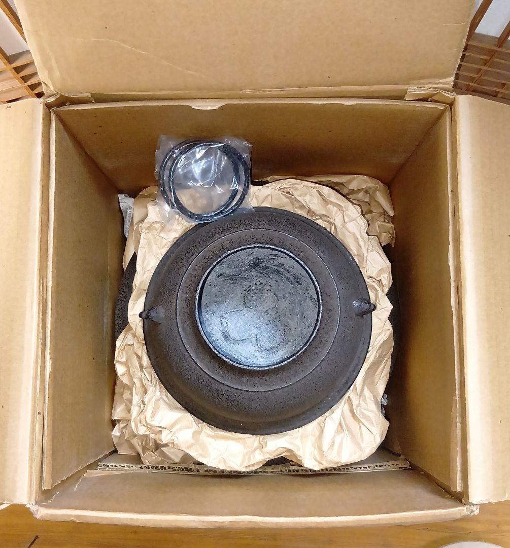 【未使用品！】 茶道具/朝鮮風炉釜 茶器 鉄瓶 鉄釜 唐銅蓋 釜環 茶釜 美品！