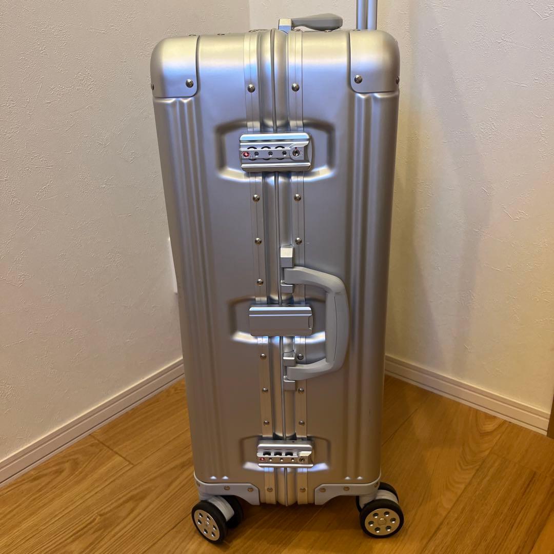 【非売品】メルセデスベンツ オリジナルスーツケース 65L キャリーケース