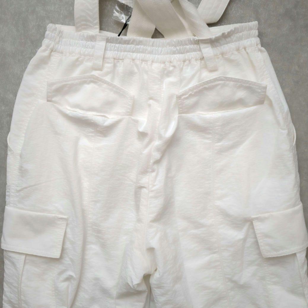 アルページュストーリー 撥水サス付きパラシュートパンツ　白　S　タグ付