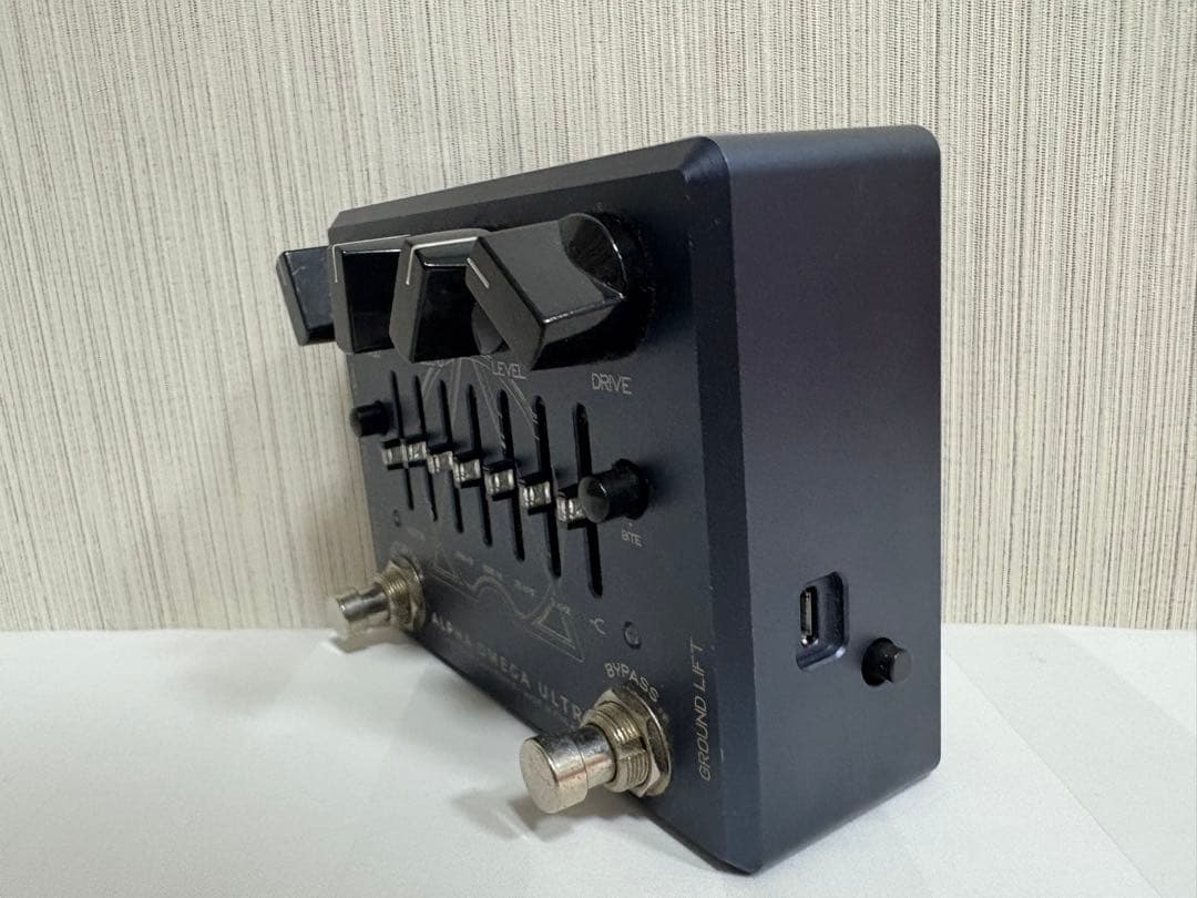 [期間限定値下げ中！] Darkglass ALPHA-OMEGA ULTRA