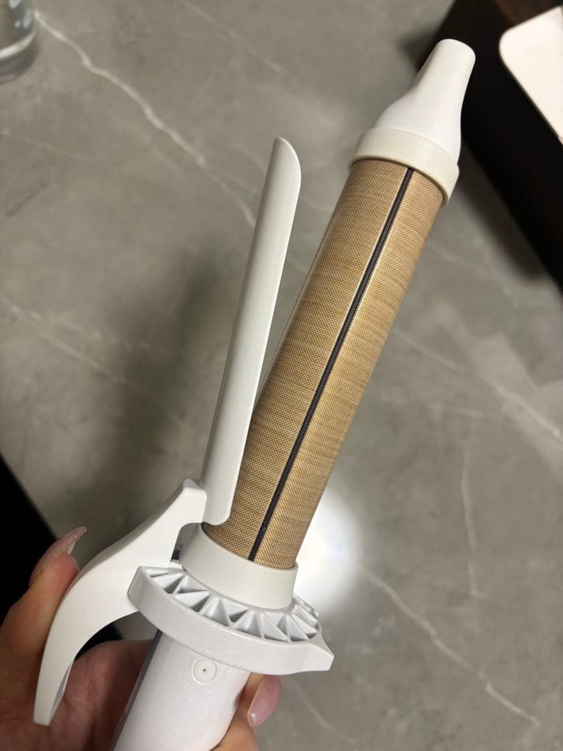 【値下げ中】絹女 KINUJO コテ 28mm