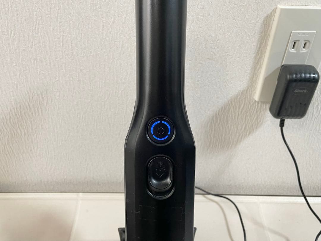 【Shark】充電式ハンディクリーナーW25(EV270J)